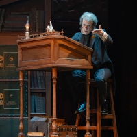 Review: A CHRISTMAS CAROL Remains a Gift to be Treasured at the MILWAUKEE REP Photo