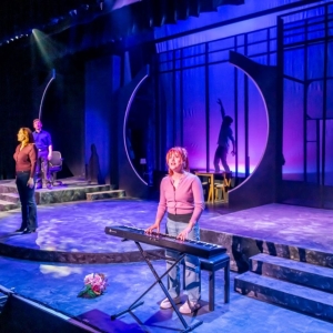 Review: NEXT TO NORMAL at CVRep Photo