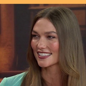 Karlie Kloss Says Her Kids Were Blunt Critics of New Book SPAGHETTI CODE Photo
