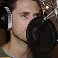 VIDEO: Laura Osnes & Aaron Tveit Sing 'Winter Wonderland' From ONE ROYAL HOLIDAY Photo