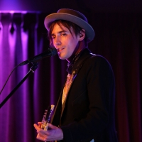 BWW Review: REEVE CARNEY: A Spellbinding Jam of Intimate Creation at The Green Room 4 Video