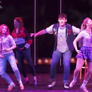 Video: Pittsburgh CLO Shares Footage From MEAN GIRLS Production Photo