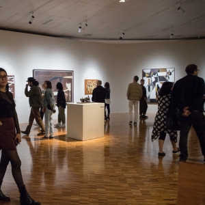 El Museo De Arte Moderno Presenta La Exposición Oswaldo Vigas. Mirar Hacia Adentro Photo