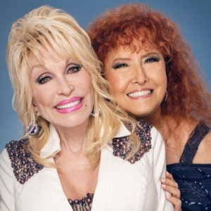 Dolly Parton Joins Melissa Manchester in a Duet of Her Classic 'Midnight Blue' Photo