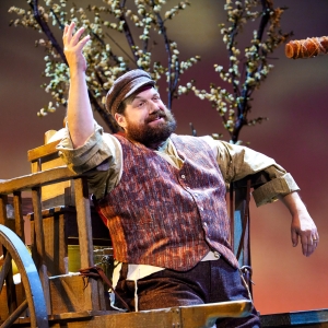 Review: FIDDLER ON THE ROOF at Paper Mill Playhouse-See this Excellent Musical…