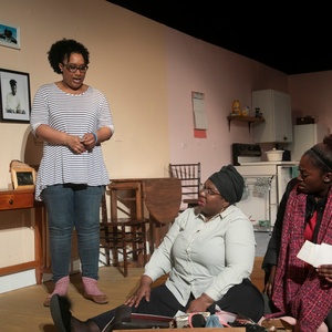 Review: HER PORTMANTEAU at Strand Theater Company Photo