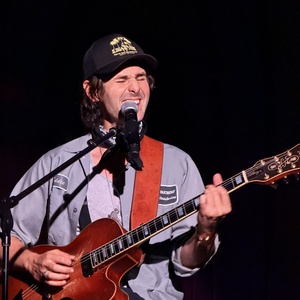 Review: Zane Carney Is Exquisite Live in Concert at The Green Room 42