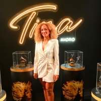 El Teatro Coliseum acoge una exposición con los Premios originales de Tina Turner Photo