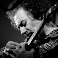 Seattle Welcomes Back French Guitar Master Pierre Bensusan Video