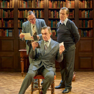 Review: GANG OF THREE, Richmond Theatre