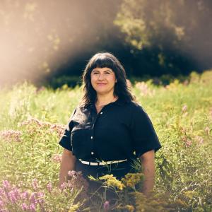 Laura Cortese Shares New Single "Lucky Water" Ahead of Compass Records Album Photo