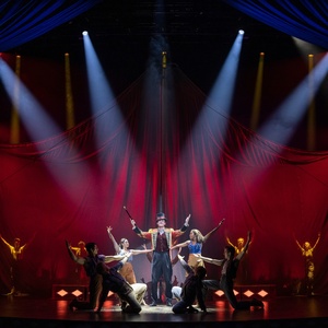 Review: WATER FOR ELEPHANTS at The National Theatre Photo