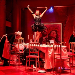 Review: THE RED SHOES, Swan Theatre, Stratford-Upon-Avon Photo