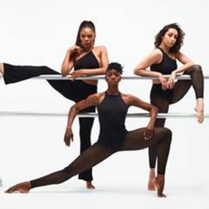 Auditorium Theatre Unveils April Lineup Featuring Alvin Ailey American Dance Theater  Photo