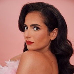 Sydney Kane Returns With WIFE MATERIAL At Littlefield Photo