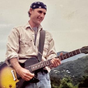 Gary Marks to Release "NOBODY'S FOLLOWING" Bonus Single Photo