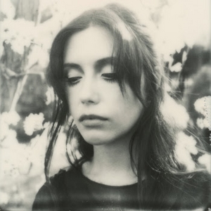 Jean Ryden Unveils Debut Single 'Chlorine'