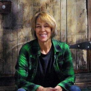 Karen Petersen and Mary Strong Jackson to Read Poetry at Teatro Paraguas Photo
