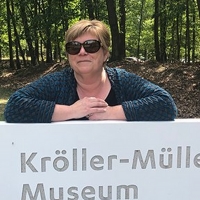 USITT Establishes Fellowship for Young Non-Profit Leaders