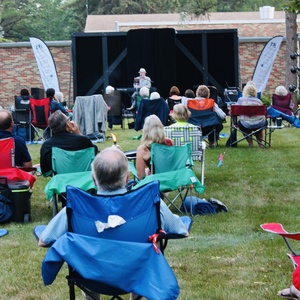 Bourbon Country to Return to Raue Center's Arts On The Green Outdoor Series