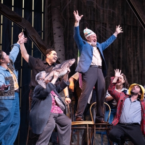 COME FROM AWAY Holds Sign Language-Interpreted Performance Photo