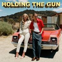 Sabrina Claudio Unveils Bold New Single HOLDING THE GUN Photo