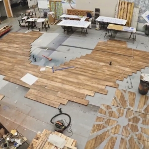Video: Go Behind The Scenes Of Guthries THE HISTORY PLAYS Set Design Photo
