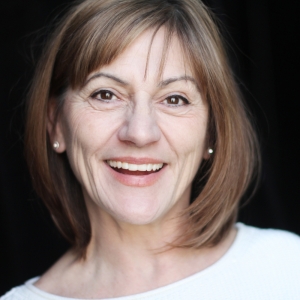 Janet Ulrich Brooks Leads Cast of Drury Lane Theatre's THE AUDIENCE Interview