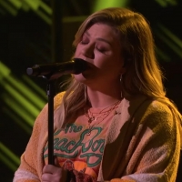 VIDEO: Kelly Clarkson Covers 'Somewhere Only We Know'