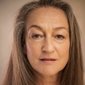 Interview: 'We're Not Expecting Sainthood': Actor Liz Kettle on Hot Rehearsals and Th Interview