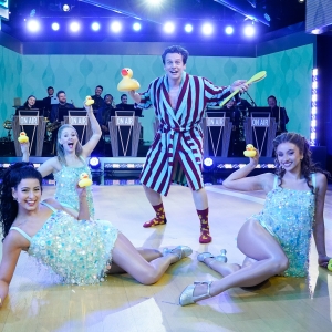 Photos: Jonathan Groff & JUST IN TIME Cast Visit GOOD MORNING AMERICA Photo