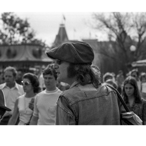 May Pang to Exhibit John Lennon's Rare Photos at Free Event in Winter Garden, Florida Photo