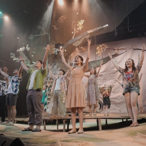 Video: TABING ILOG, THE MUSICAL Cast Take Their Bows