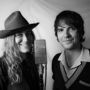 Melissa Carper and Theo Lawrence Join Forces for New Single Photo