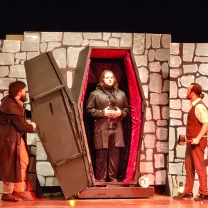 Review: DRACULA at The Collins Theatre in Paragould Photo