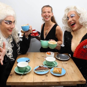 Deaf Gay Drag Queens Come to Edinburgh Photo