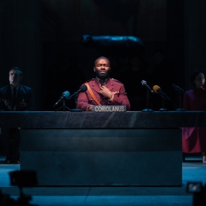 Review: CORIOLANUS, National Theatre Photo