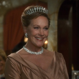 Julie Andrews Says She Won't Appear in THE PRINCESS DIARIES 3: 'It's Too Late for Me  Photo