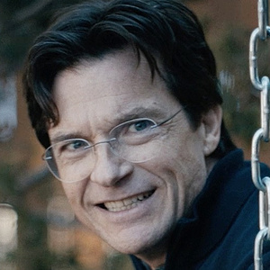 Video: David Harbour and Jason Bateman Star in DTF St. Louis Sneak Peek Photo