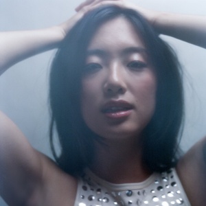 Sarah Kinsley to Release New EP 'Fleeting' and Embark on Headline Tour Photo