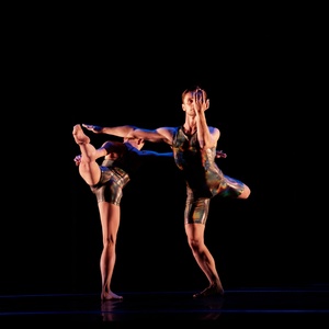 Review: LYON OPERA BALLET at New York City Center Presents Two Stunning Works Photo