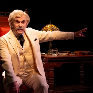 Review: MARK TWAIN TONIGHT at Van Wezel Photo