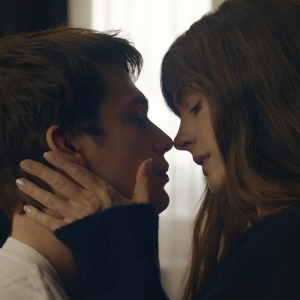 Video: Watch Anne Hathaway in THE IDEA OF YOU Trailer With Nicholas Galitzine