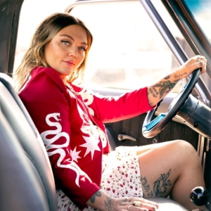 Elle King Wiill Perform at Indian Ranch in June Photo