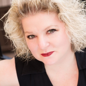 Interview: Tanya Moberly's I LOVE NEW YORK SONGWRITERS CD RELEASE at Don't Tell Mama Interview