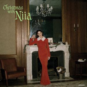 Photos: Niia Announces CHRISTMAS WITH NIIA Holiday Album; Single Out Now Photo