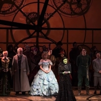 Video: WICKED Becomes Broadway's 4th Longest Running Show Photo
