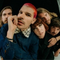 Grouplove Releases Official Cover Of Robyn's 'Dancing On My Own' Photo