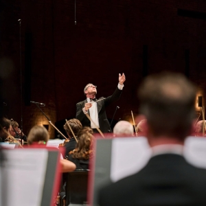 John Wilson & Sinfonia of London to Play Rodgers & Hammerstein 2025 UK Tour Photo
