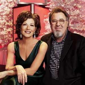 Vince Gill and Amy Grant Release 'When I Think of Christmas' Photo